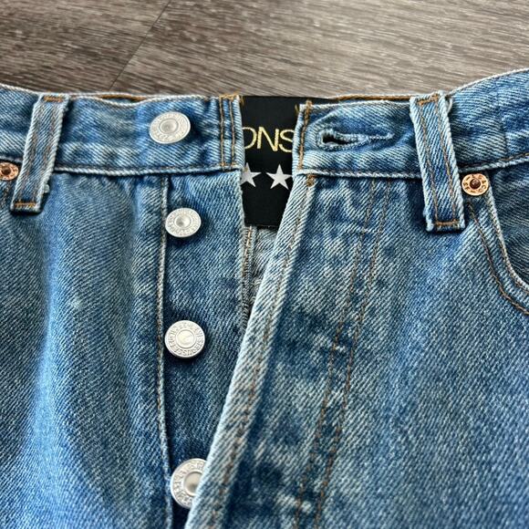 Vintage Levi’s 501 Jeans XS W28 L30 ICONS Rework USA Distressed Patchwork Denim - Picture 7 of 16